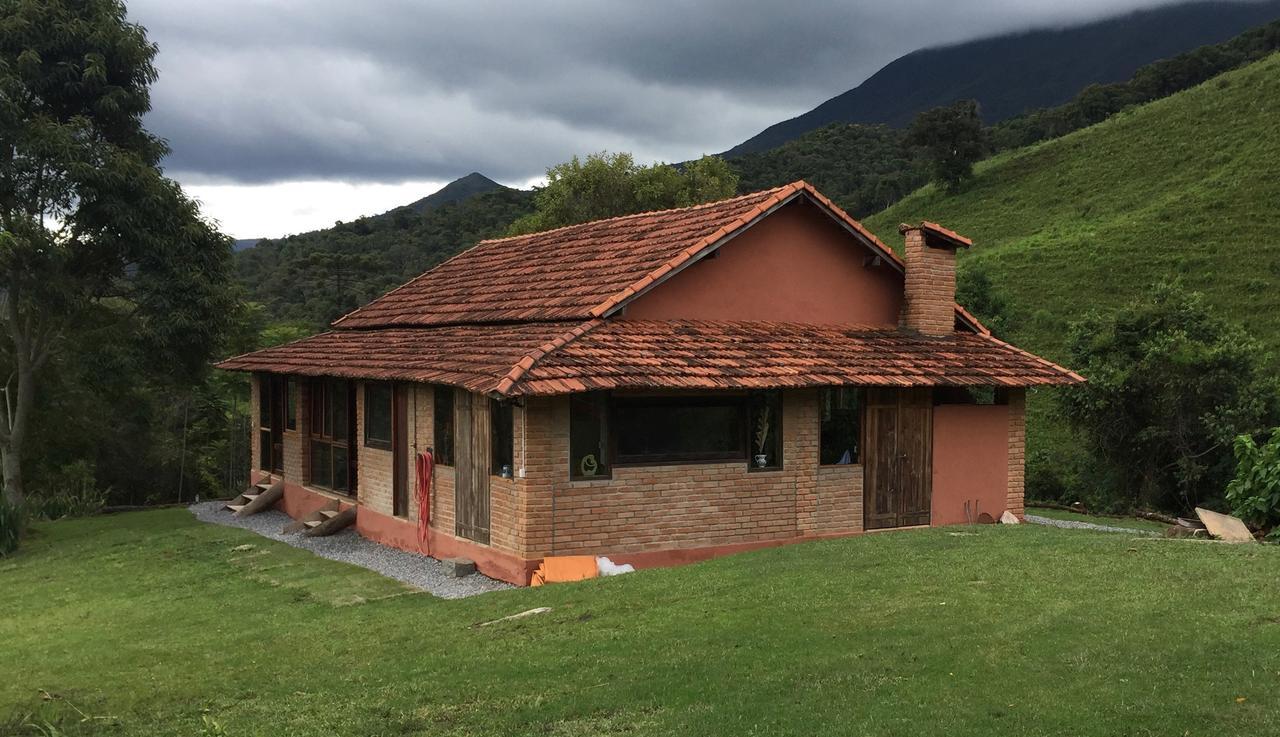Delirius Hospedagem Itamonte Exterior photo
